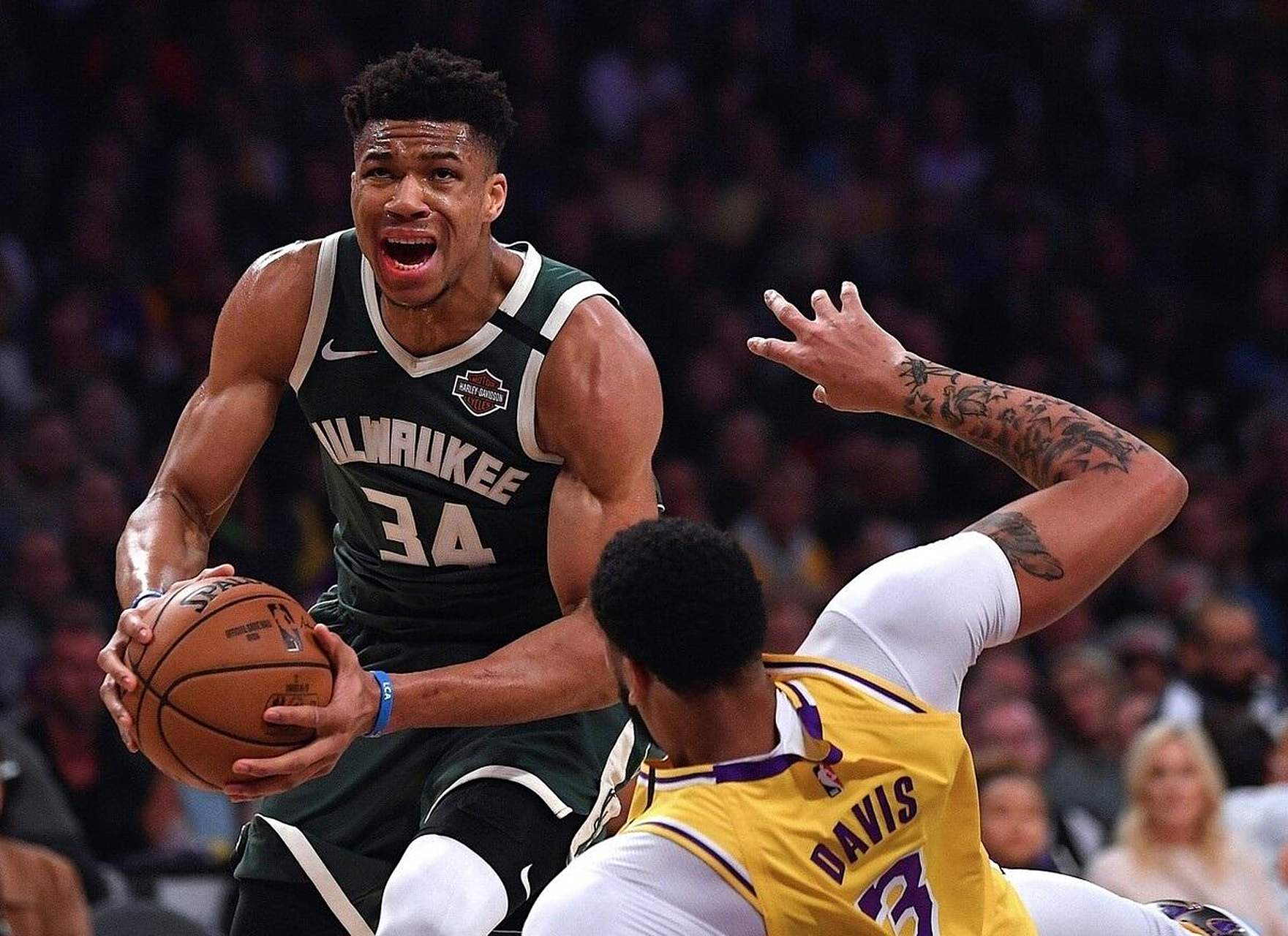 随机字母哥连续七场比赛得分超过出色防守，老鹰不断突破！